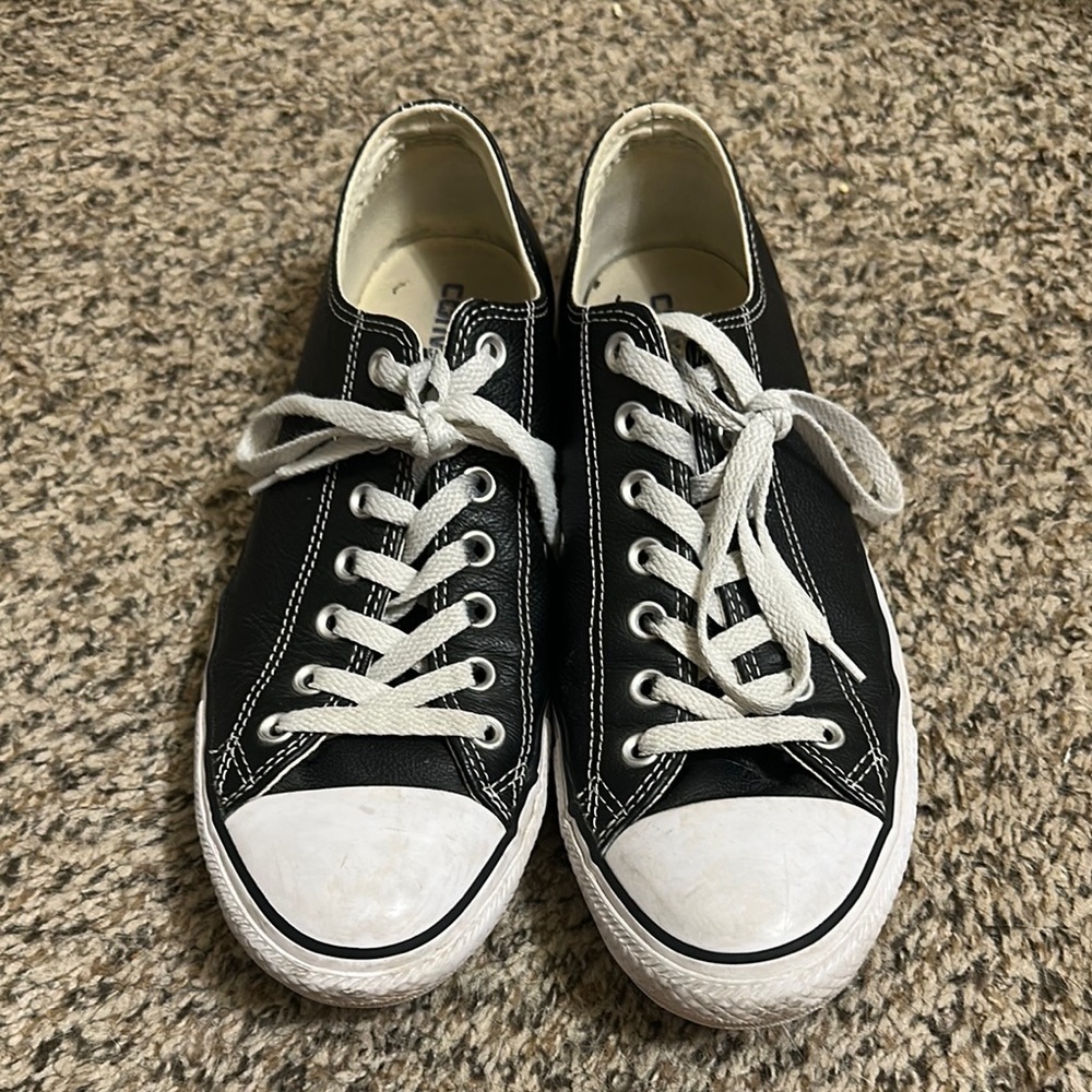 EUC Converse All Stars Unisex Black and White Sneakers